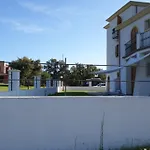 Ξενοδοχείο με διαμερίσματα Binja Fortuna