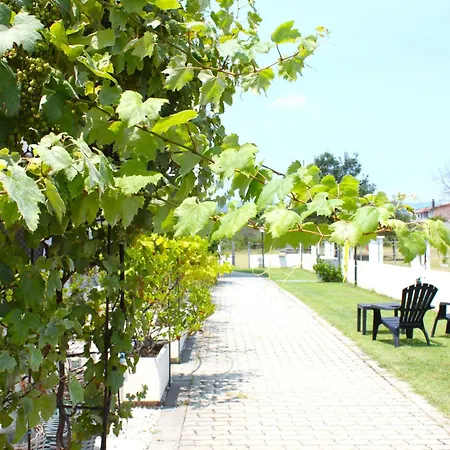 Aparthotel Binja Fortuna 4*