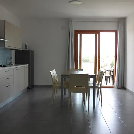 Binja Fortuna 4* Àrbatax